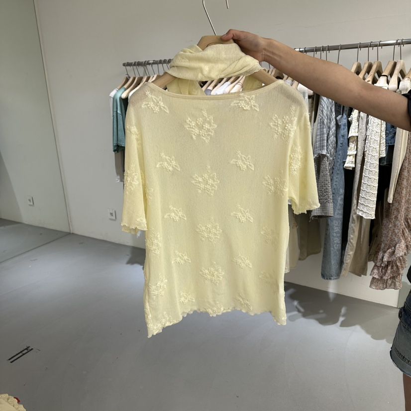 VAULT韓國東大門直郵女裝新款26夏季熱賣時尚T恤含圍巾套裝VAULTT恤