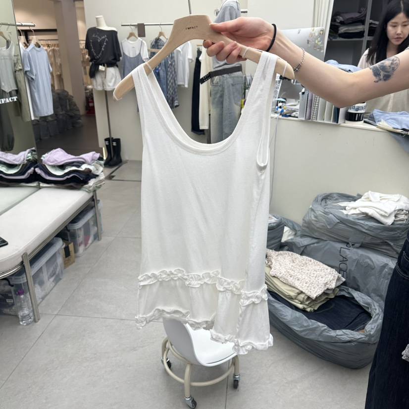 I MFACT韓國直郵女裝新款推薦休閑吊帶背心荷葉邊不含無袖I MFACT吊帶/背心