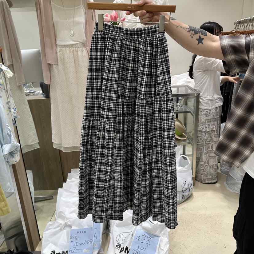 MELO東大門實拍韓國女裝新品時尚26夏季職業人氣長裙格紋MELO長裙
