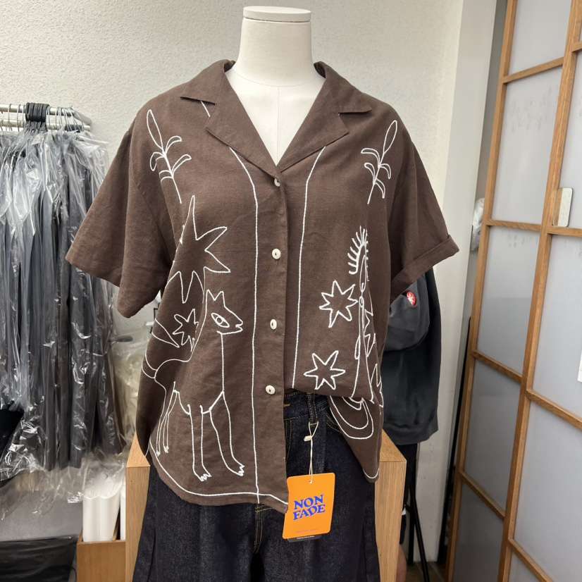 ROMANTICIZE韓國直郵女裝新款時尚職業休閑襯衫蕾絲衫刺繡ROMANTICIZE襯衫/蕾絲衫