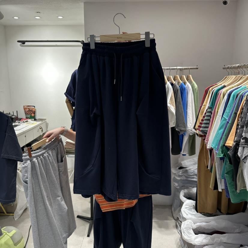 IN KIRA韓國東大門直郵女裝新品休閑推薦熱賣短褲七分褲IN KIRA短褲