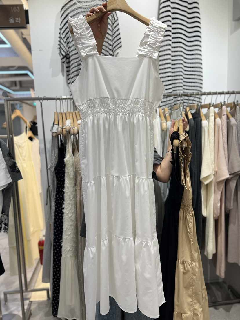 OLA韓國直郵女裝新品時尚休閑推薦26夏季熱賣人氣連衣裙OPSmellor/OLA連衣裙