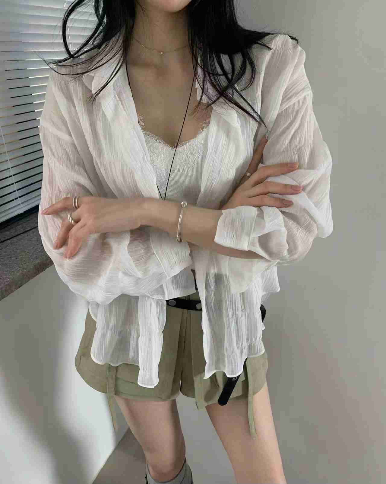 BLACK LINE東大門實拍韓國女士新品人氣26夏季襯衫蕾絲衫褶皺BLACK LINE襯衫/蕾絲衫