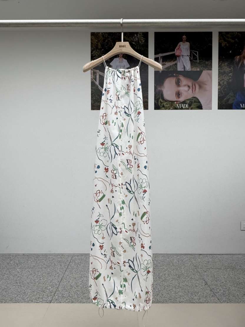 MADE-P韓國東大門直郵女裝新品人氣熱賣推薦時尚連衣裙OPSMADE-P連衣裙
