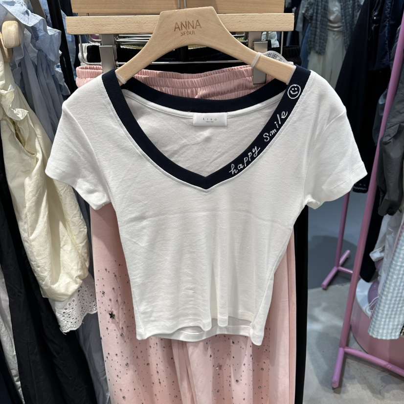 ANNA-P韓國東大門代購女裝新品26夏季推薦休閑人氣T恤V領ANNA-PT恤