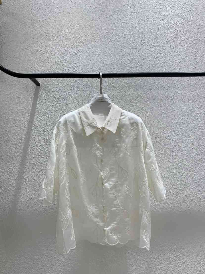 LUCY SALON韓國代購女裝新款熱賣休閑推薦人氣襯衫蕾絲衫LUCY SALON襯衫/蕾絲衫