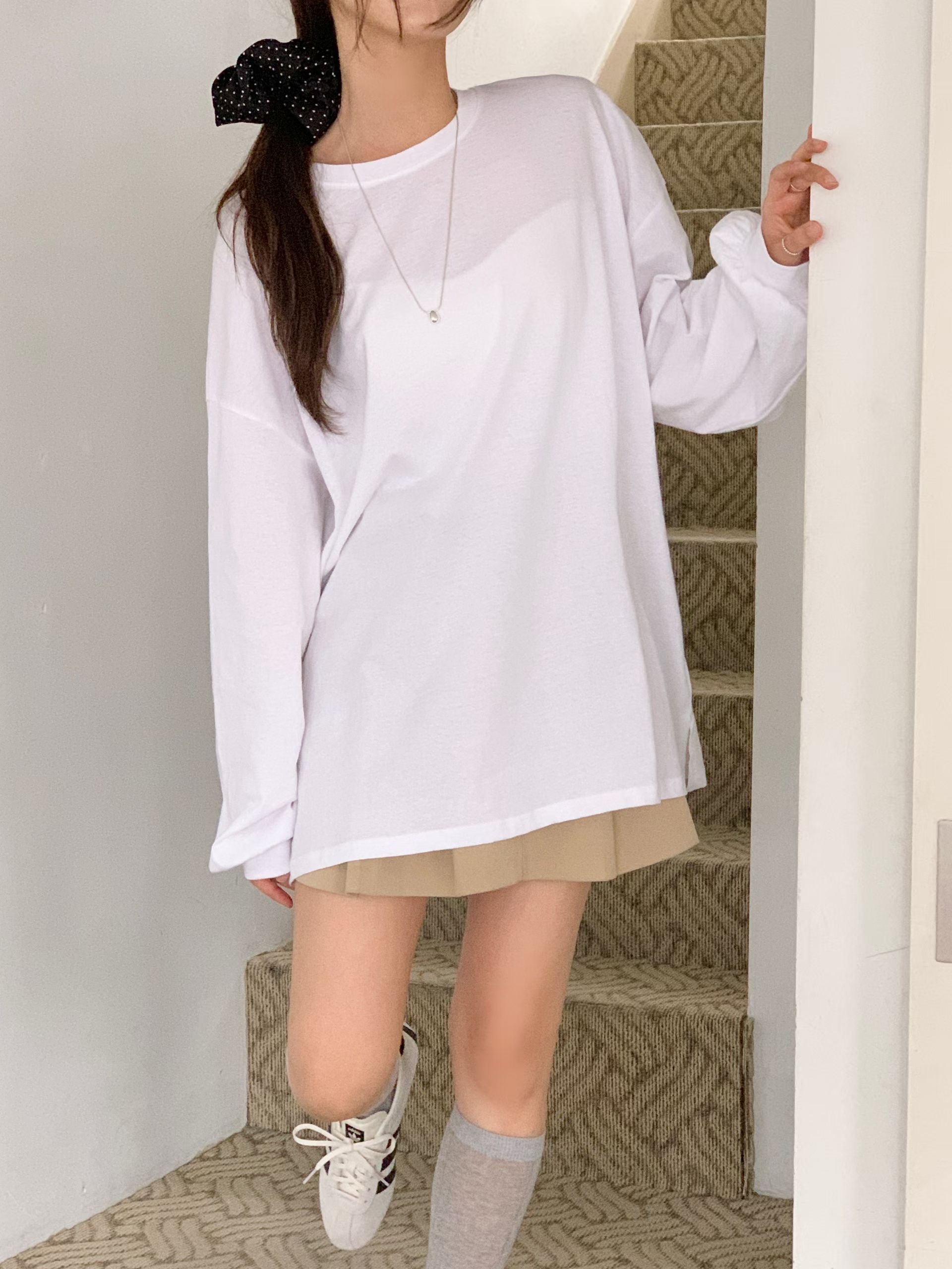 FIRST MOON韓國直郵女裝新品推薦熱賣人氣長袖T恤寬松開衩FIRST MOON長袖T恤