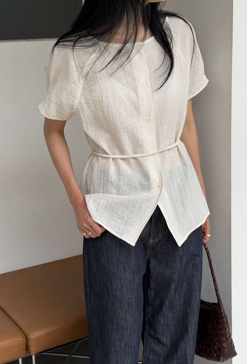 AMY GRACE-A東大門實拍韓國女裝新款26夏季襯衫蕾絲衫含腰繩船領AMY GRACE襯衫/蕾絲衫