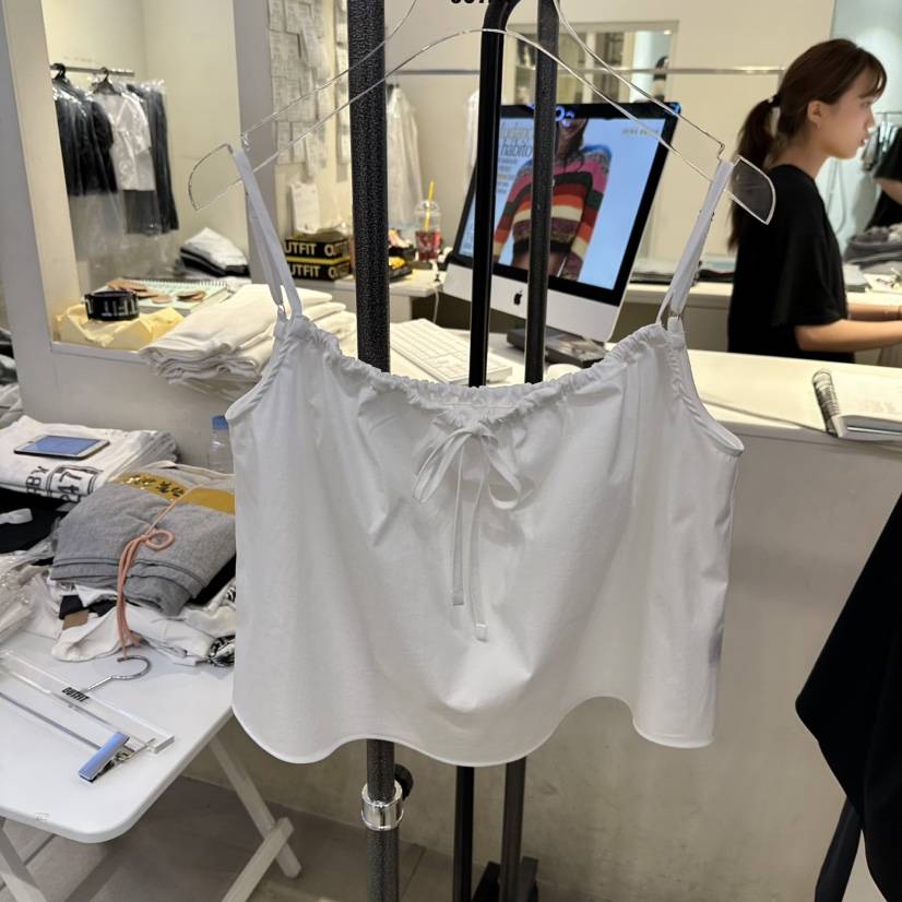 OUTFIT韓國東大門直郵女裝新品休閑推薦人氣時尚吊帶背心OUTFIT吊帶/背心