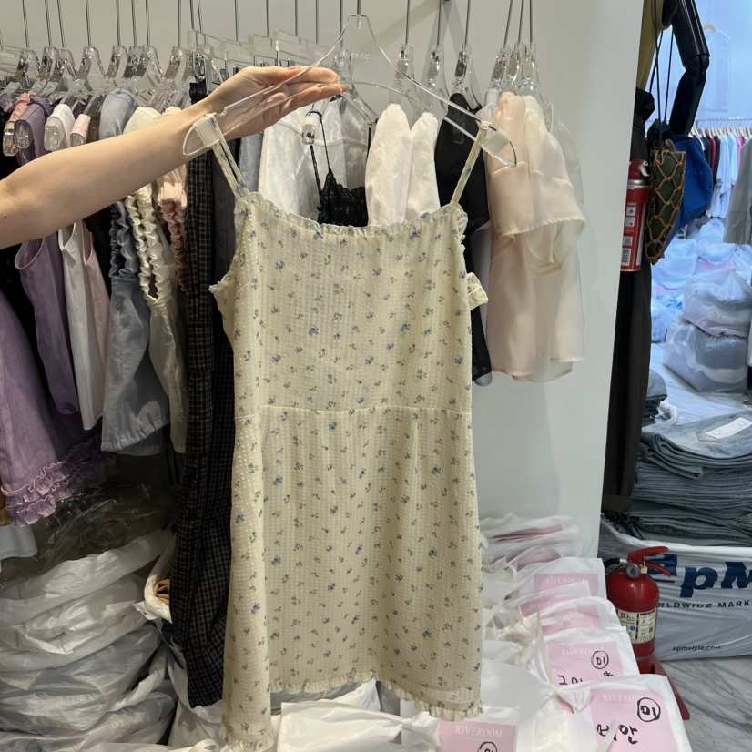 RIVEROOM韓國東大門直郵女裝新品26夏季推薦時尚休閑連衣裙RIVEROOM連衣裙