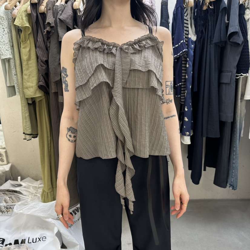 FOUNDATION韓國東大門代購女裝新品推薦吊帶背心荷葉邊無袖FOUNDATION吊帶/背心