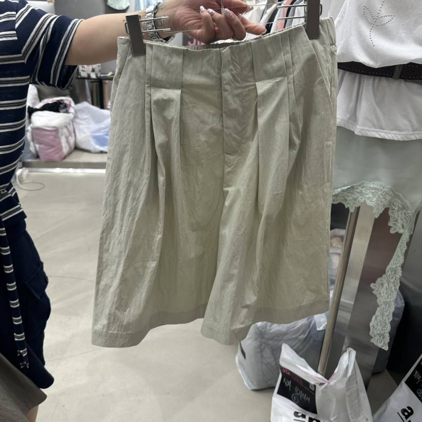JUDYQUE韓國直郵女裝新款26夏季休閑時尚推薦人氣短褲褶裥JUDYQUE短褲