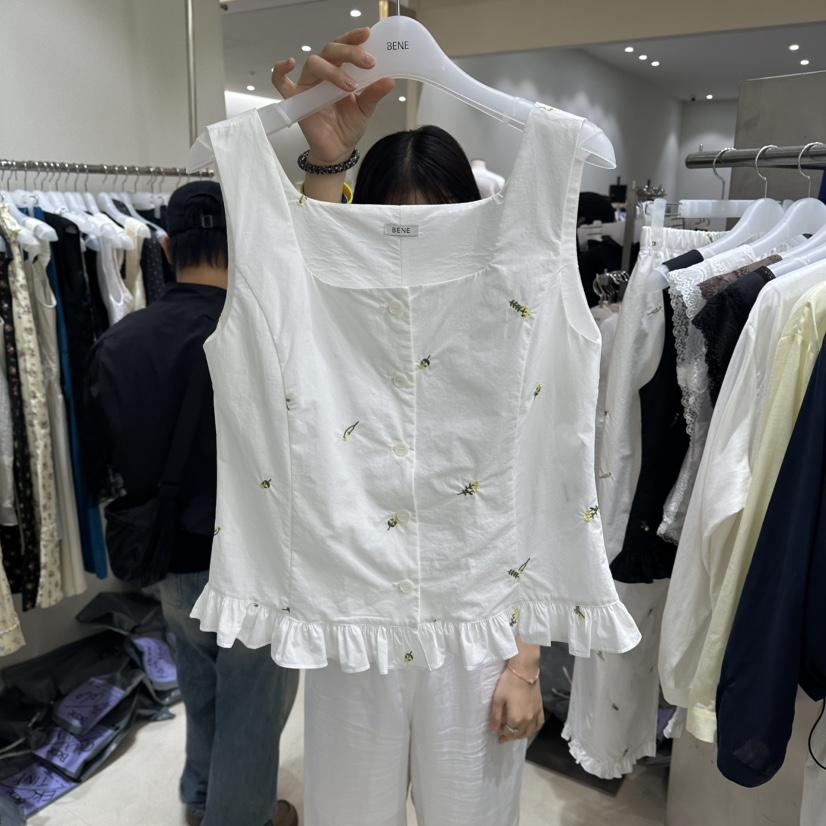 BENE東大門實拍韓國女士新款休閑26夏季人氣吊帶背心刺繡BENE吊帶/背心