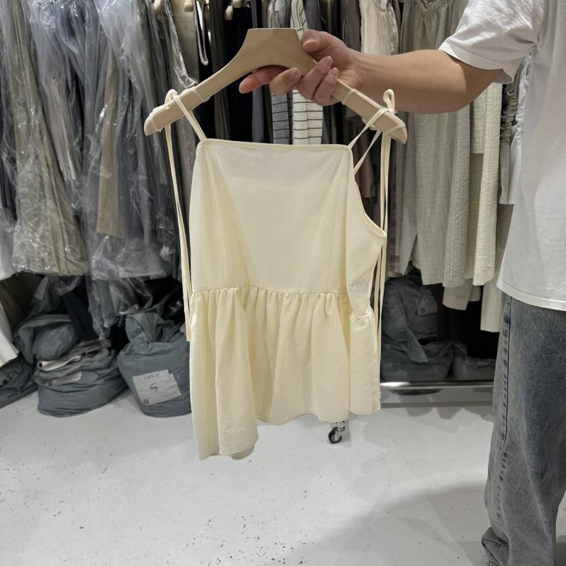 J SHOP韓國直郵實拍女士新品休閑吊帶背心不對稱褶皺無袖J_SHOP吊帶/背心