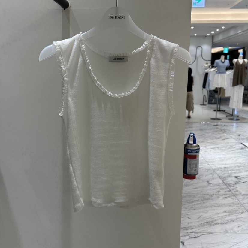 LOW MOMENT韓國直郵實拍女士新品人氣時尚推薦休閑吊帶背心LOW MOMENT吊帶/背心