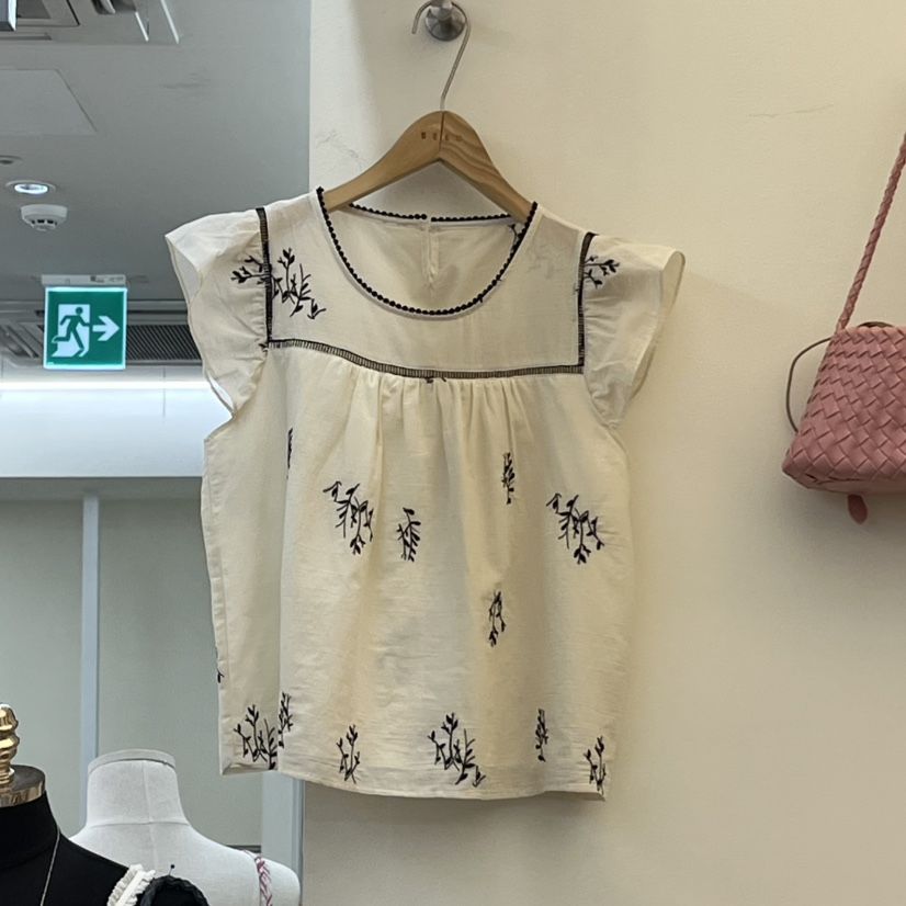 BEEN-A韓國直郵女裝新品推薦時尚人氣26夏季襯衫蕾絲衫刺繡BEEN-A襯衫/蕾絲衫