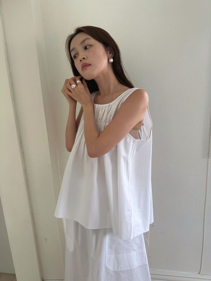 MARE韓國東大門代購女裝新品時尚休閑推薦熱賣吊帶背心褶皺MARE吊帶/背心