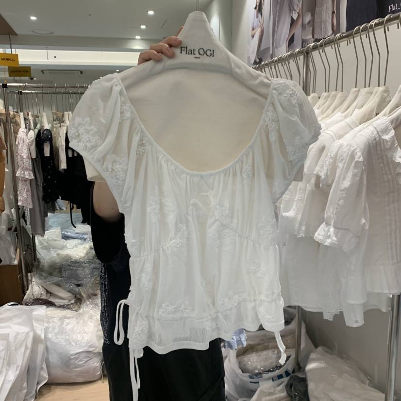 OGI東大門實拍韓國女裝新款時尚休閑推薦26夏季襯衫蕾絲衫FLat OGI襯衫/蕾絲衫