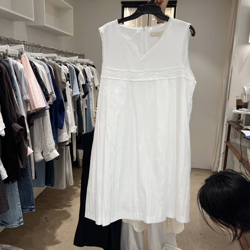 VENIR-a韓國直郵女士新品26夏季人氣時尚休閑推薦連衣裙VENIR-a連衣裙