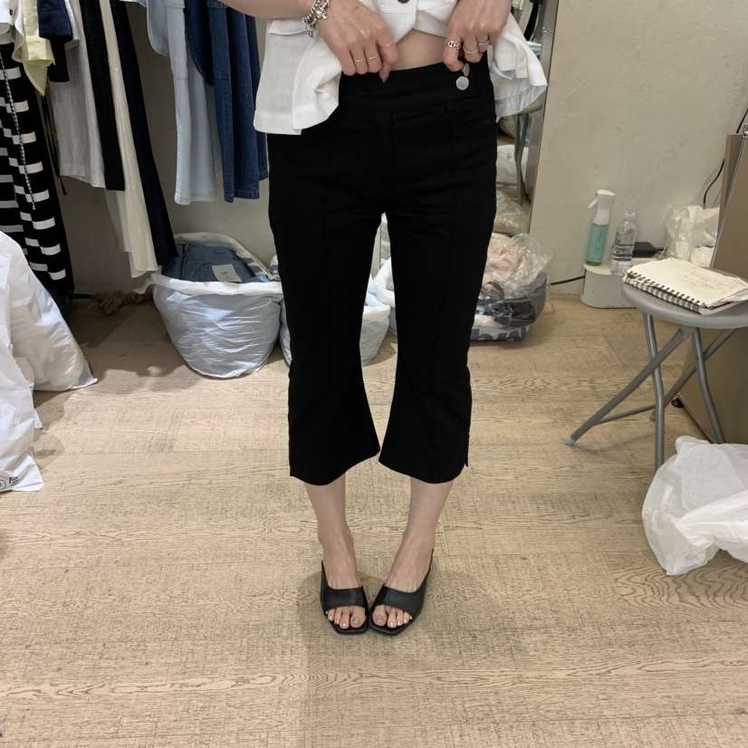 W AND J韓國直郵女裝新品26夏季休閑熱賣時尚短褲喇叭褲W AND J短褲