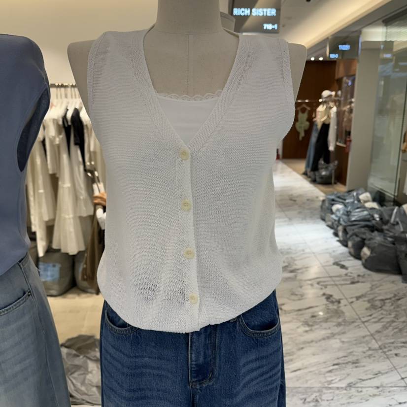 RICH SISTER韓國直郵實拍女裝新品時尚馬甲不含內搭V領紐扣RICH SISTER馬甲