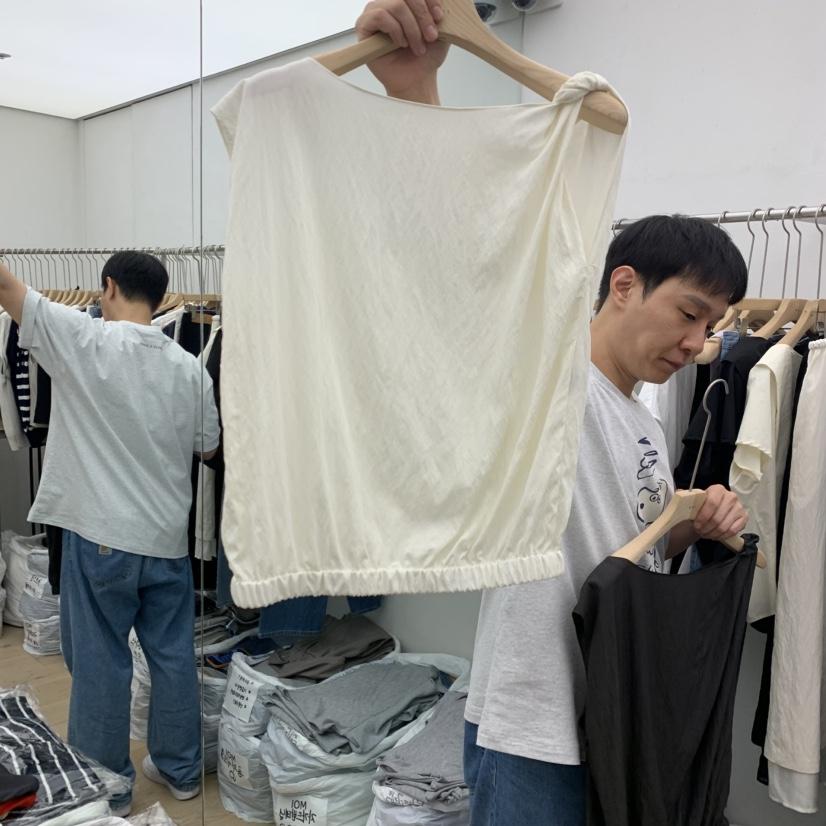 MOI-A韓國直郵實拍女裝新品休閑26夏季時尚推薦吊帶背心MOI-A吊帶/背心