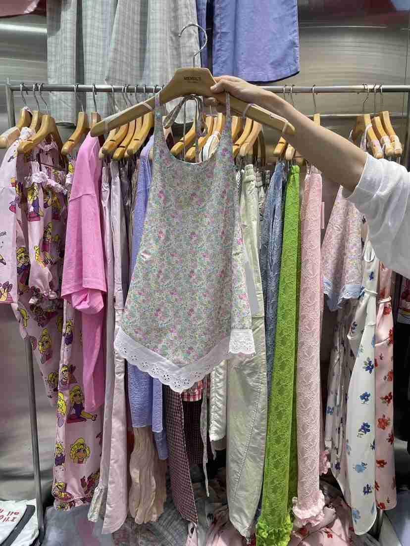 MENDL S韓國代購女裝新品時尚26夏季推薦吊帶背心露背圍巾MENDL S吊帶/背心