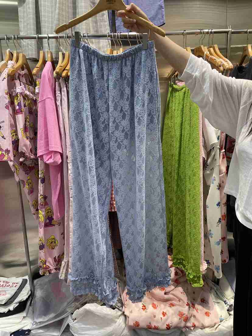 MENDL S韓國直郵女士新品時尚推薦26夏季熱賣休閑褲蕾絲花MENDL S休閑褲