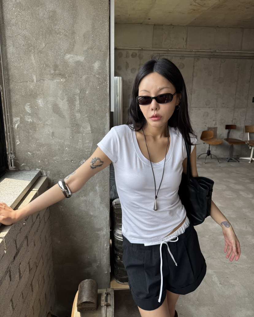 LIMLIMLIM韓國直郵女士新款26夏季人氣時尚推薦休閑熱賣T恤LIM LIM LIMT恤
