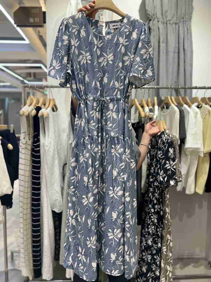 OLA韓國直郵女裝新品26夏季推薦休閑熱賣時尚人氣連衣裙OPSmellor/OLA連衣裙