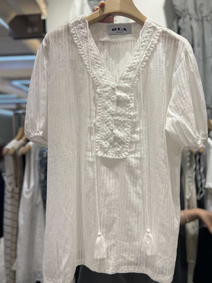 OLA韓國直郵女裝新款26夏季推薦時尚休閑熱賣襯衫蕾絲衫流蘇mellor/OLA襯衫/蕾絲衫