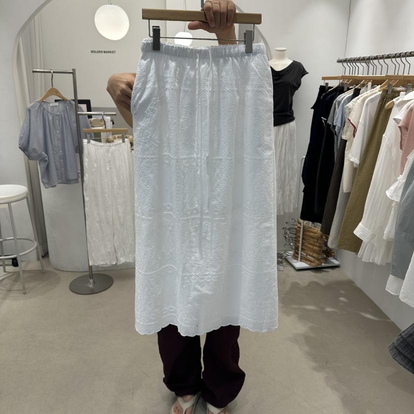 GOLDEN MARKET東大門實拍韓國女裝新品26夏季人氣長裙蕾絲GOLDEN MARKET長裙