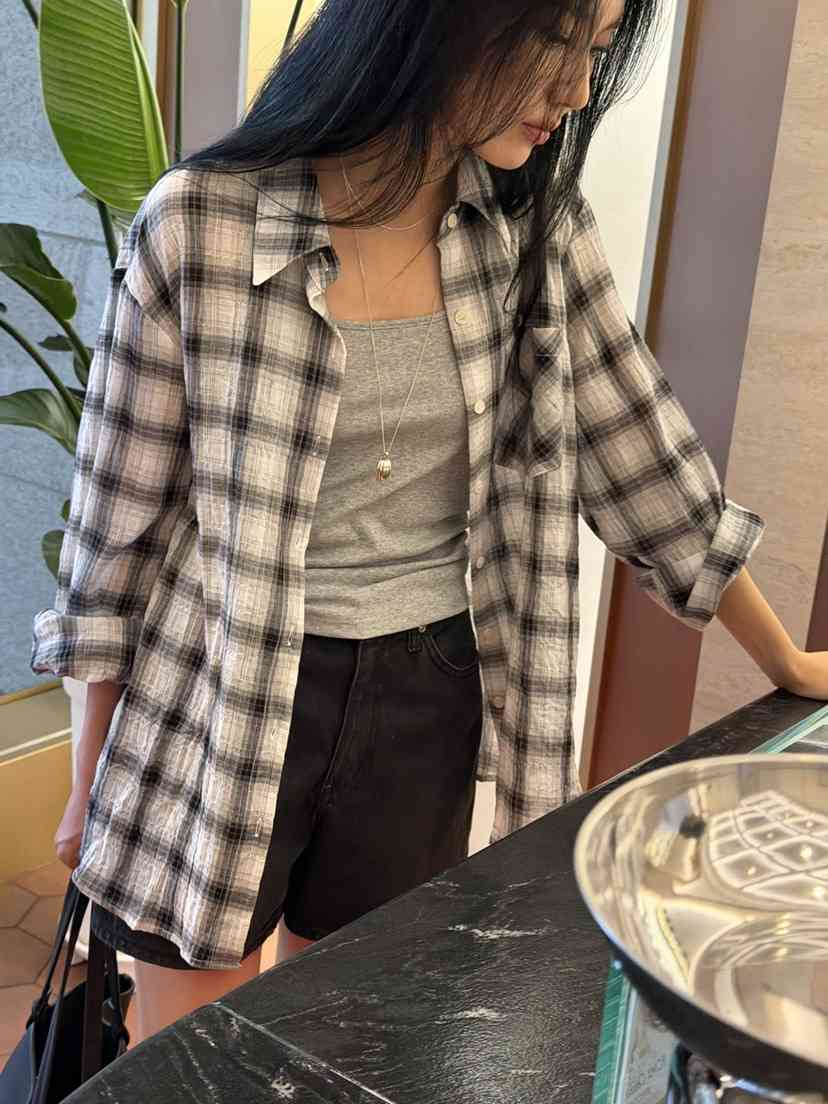 AMY GRACE-A韓國直郵實拍女士新品熱賣26夏季襯衫蕾絲衫格子AMY GRACE襯衫/蕾絲衫