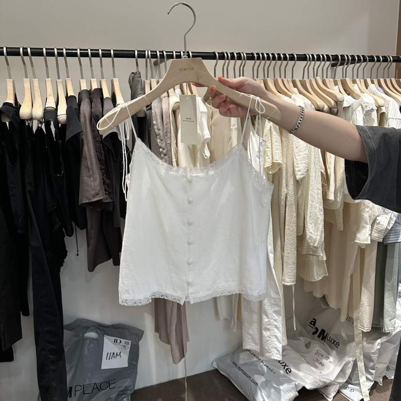 LE BUTTER韓國東大門直郵女士新品熱賣人氣吊帶背心蕾絲LE BUTTER吊帶/背心