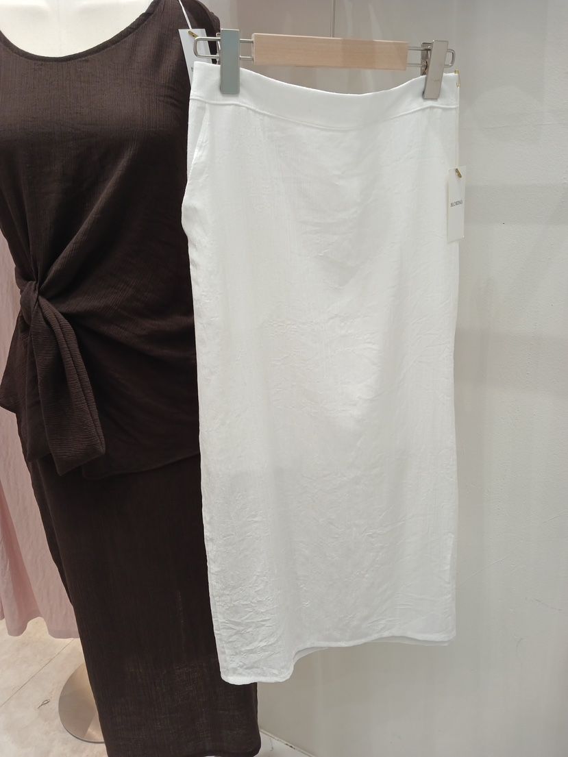 BLOWING韓國代購女裝新品熱賣真品26春夏休閑時尚人氣長裙BLOWING-2件起長裙