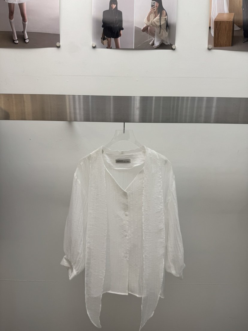 AMOOD韓國東大門直郵女士新品熱賣推薦人氣時尚襯衫蕾絲衫AMOOD襯衫/蕾絲衫