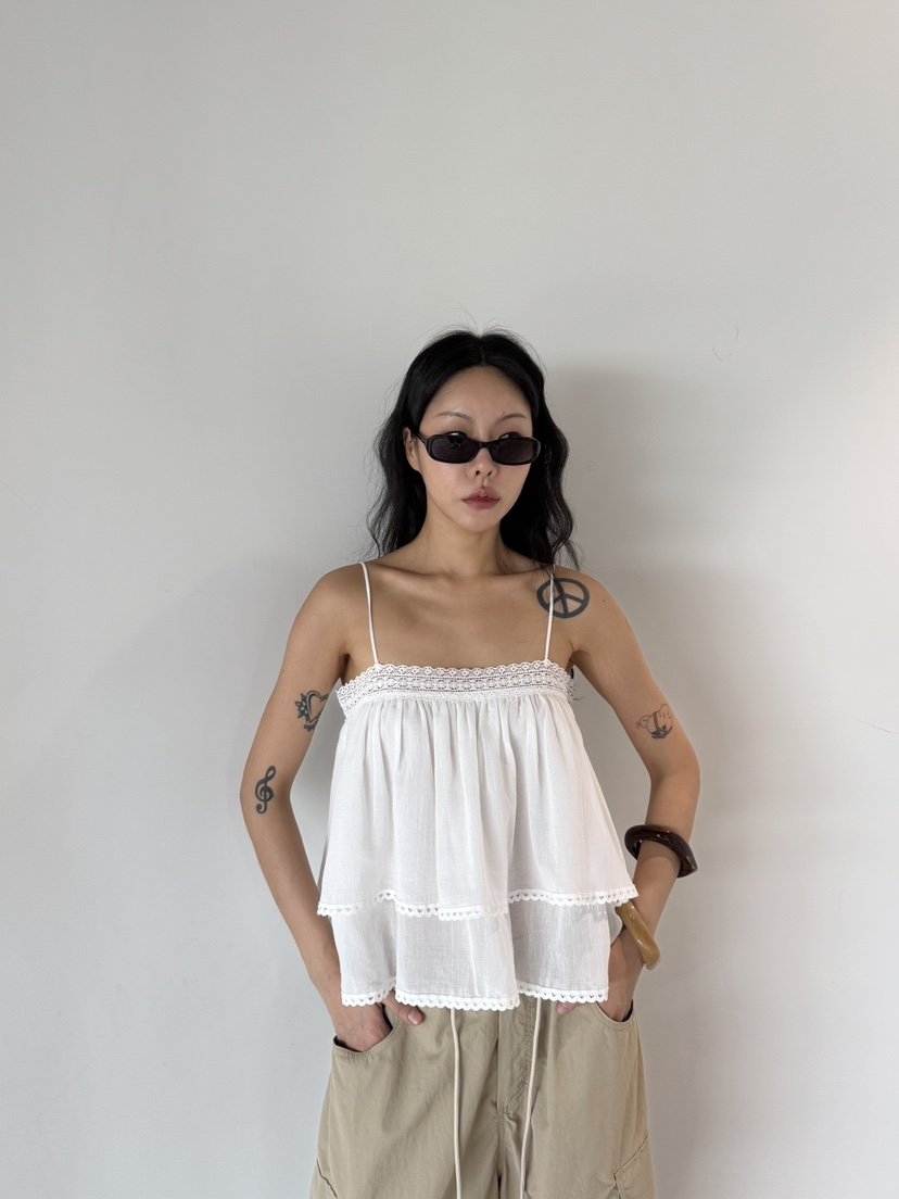 LIMLIMLIM東大門直郵女士新款時尚熱賣真品人氣吊帶背心刺繡LIM LIM LIM吊帶/背心