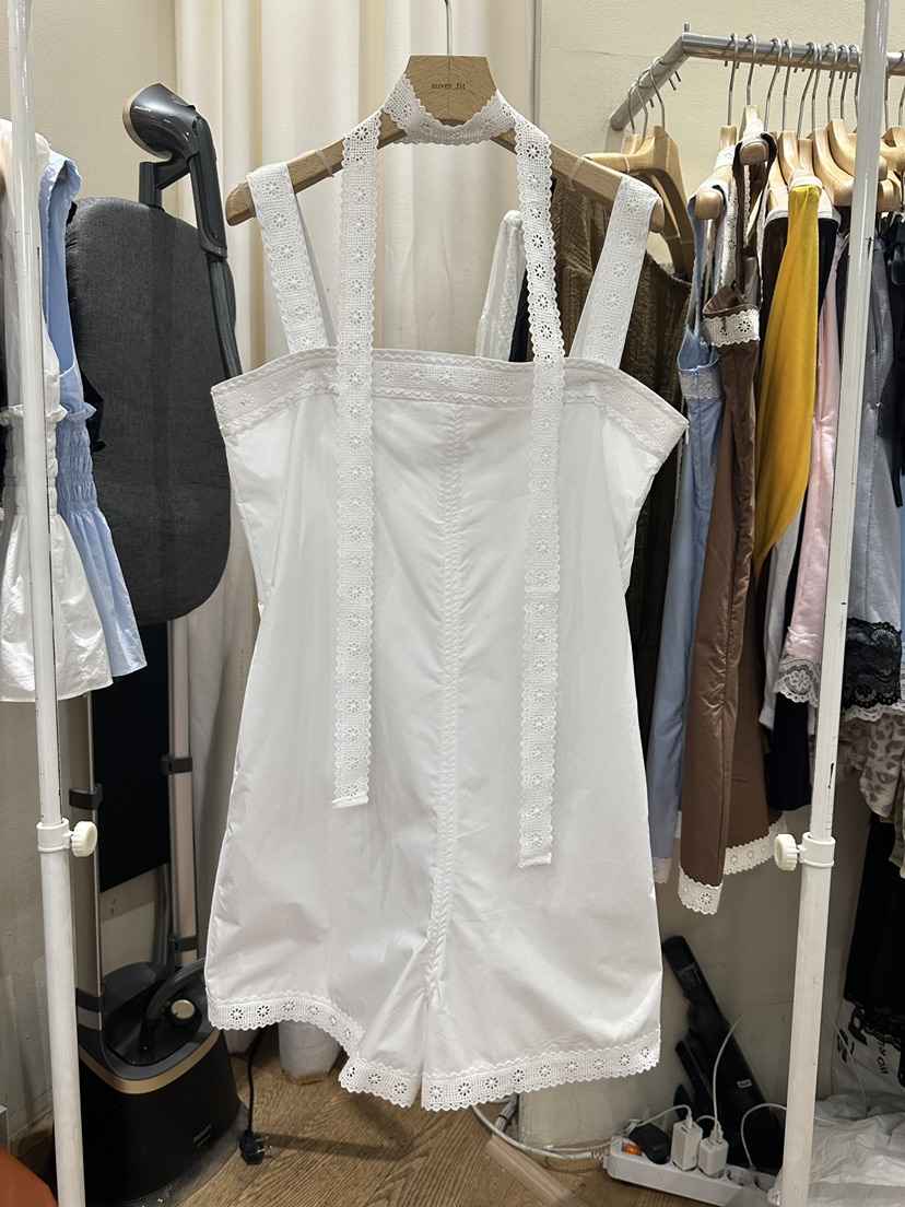 AUVERFIT韓國代購女士新款時尚真品連體褲含脖帶棉質蕾絲AUVERFIT連體褲