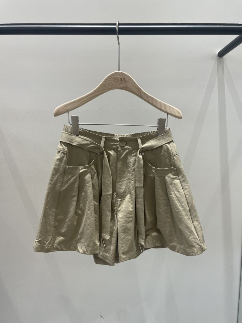 NEOUL東大門代購女裝新品熱賣職業人氣26春夏時尚短褲含腰帶NEOUL/ahin雙領標簽短褲