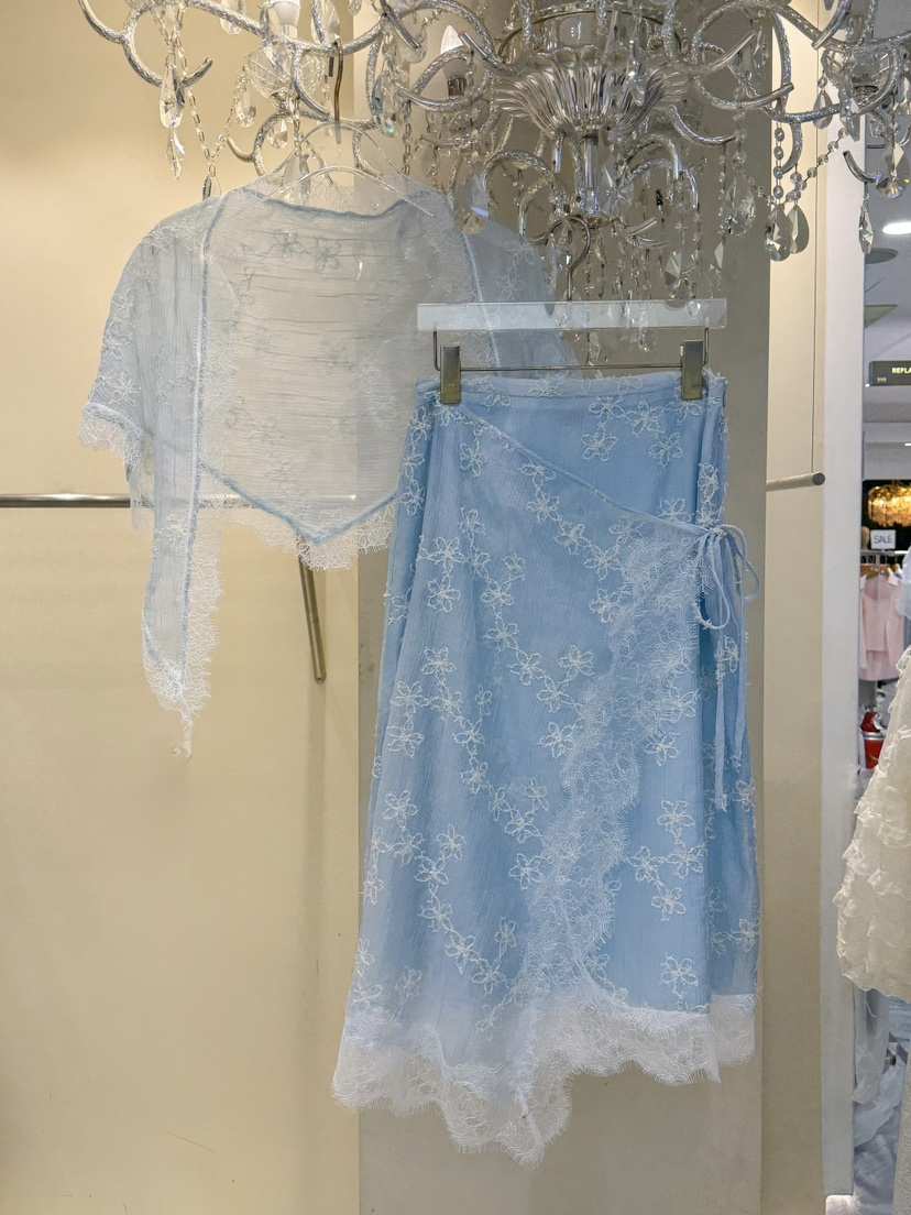 81 MARKET-L韓國直郵女士新款真品推薦26夏季套裝含圍巾套裝81 MARKET-L套裝