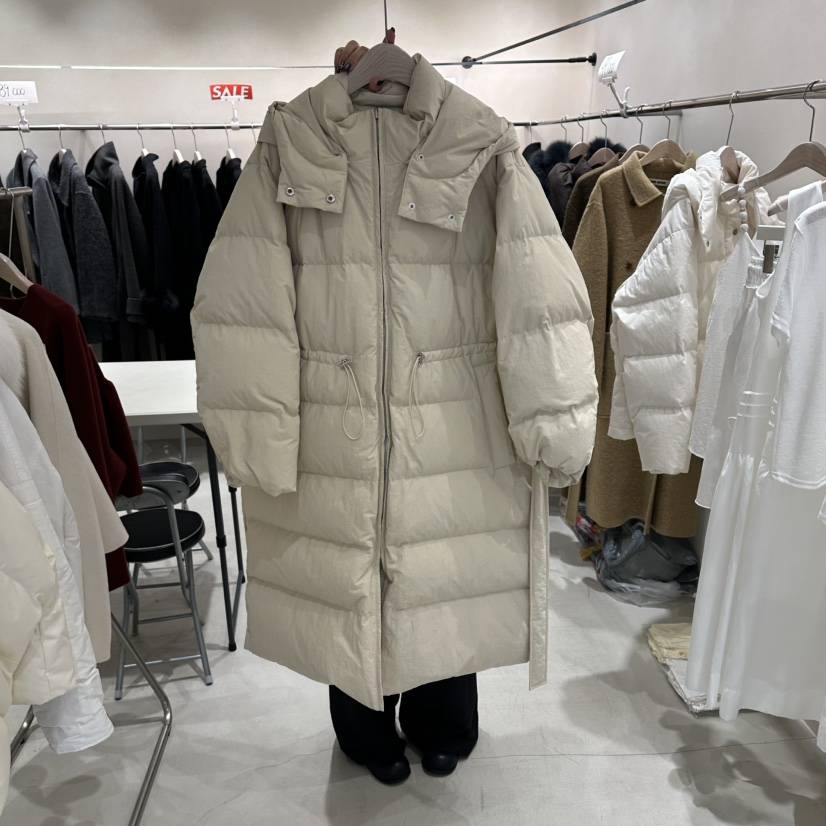 Color B韓國代購女裝新品人氣推薦時尚長款羽絨服含腰帶Color B長款羽絨服