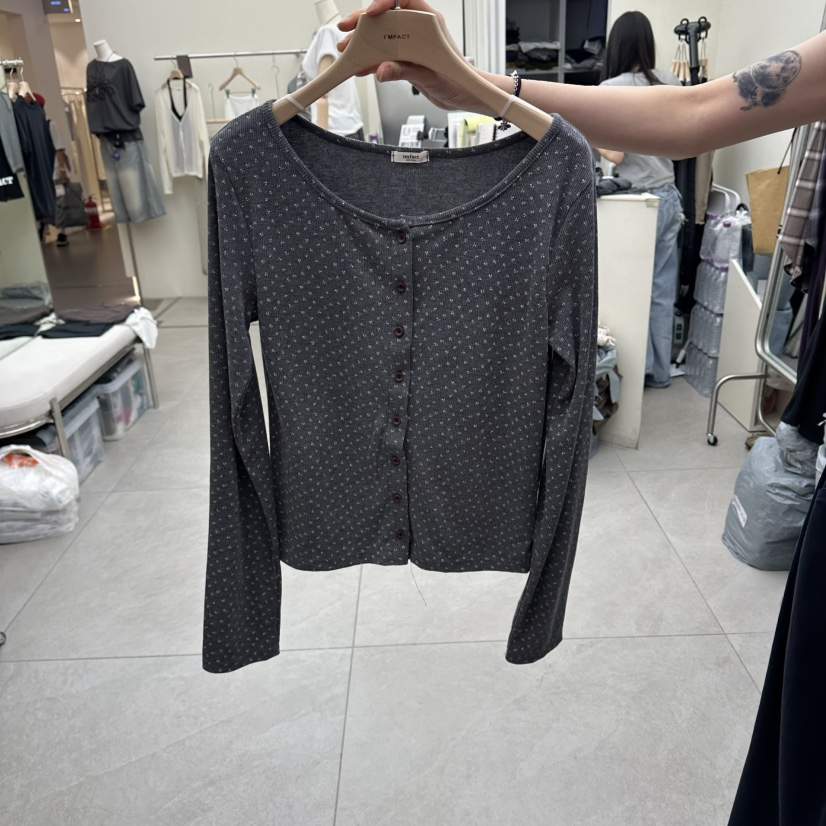 I MFACT東大門直郵女士新品熱賣長袖T恤不含吊帶小碎花開衫羅紋I MFACT長袖T恤