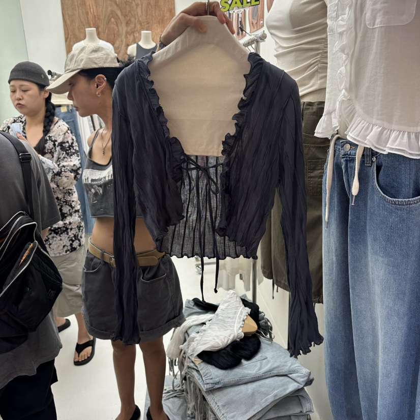 CHAV東大門代購女裝新品真品熱賣26夏季時尚推薦襯衫蕾絲衫CHAV襯衫/蕾絲衫