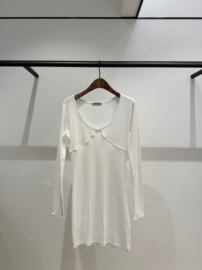 LOVE PULL韓國代購女士新品真品人氣推薦26秋冬連衣裙OPSLOVE PULL連衣裙