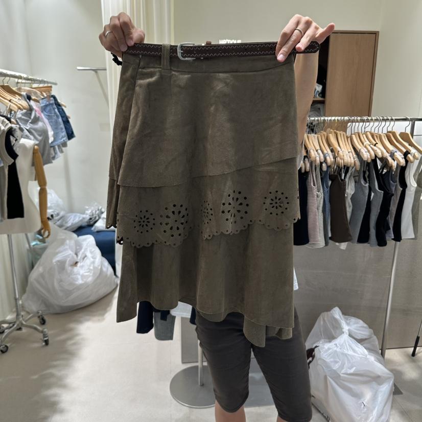 ROUGH東大門實拍女士新款熱賣26秋冬半身裙中短裙不含腰帶流蘇ROUGH半身裙/中短裙
