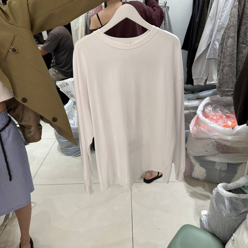EGG IS東大門實拍女裝新品熱賣時尚人氣推薦休閑長袖T恤EGG IS長袖T恤