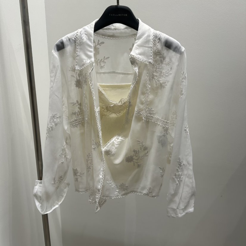 TARABY MOTION韓國代購女裝新品熱賣襯衫蕾絲衫手工刺繡TARABY MOTION襯衫/蕾絲衫