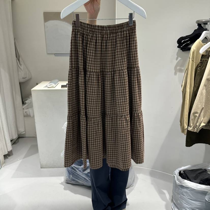 LORING RE I東大門實拍女士新品真品休閑推薦時尚人氣長裙LORING RE-I/BARE長裙