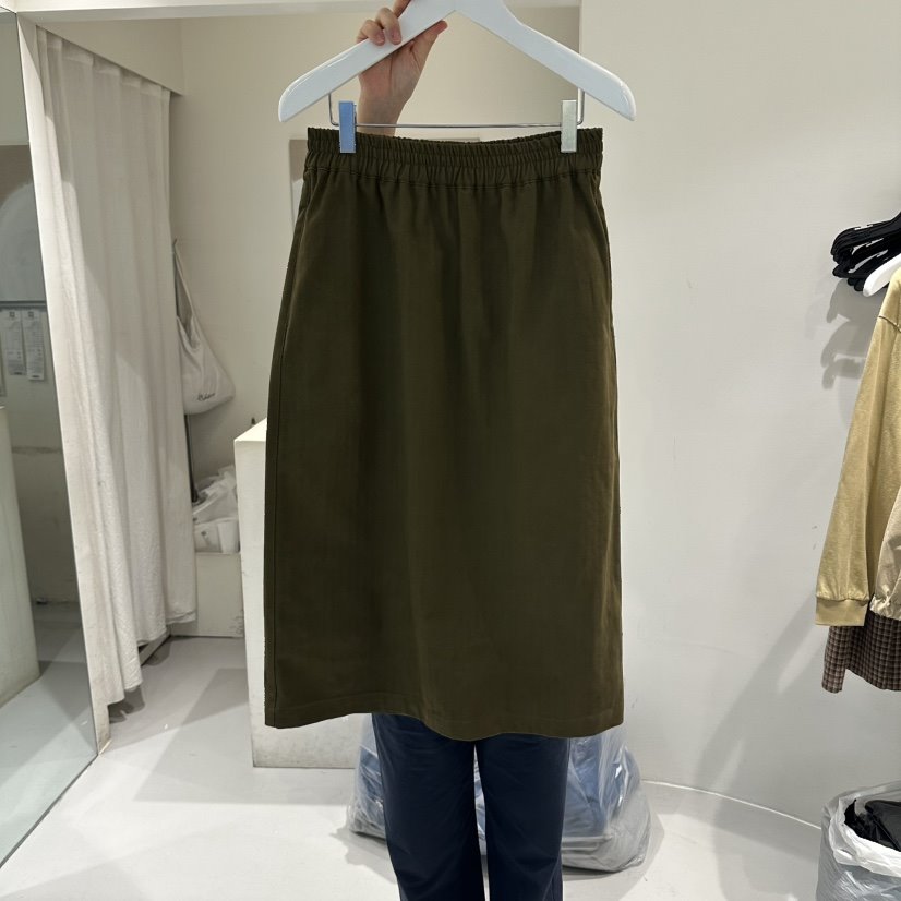 LORING RE I東大門實拍26秋季新品休閑熱賣真品時尚長裙LORING RE-I/BARE長裙