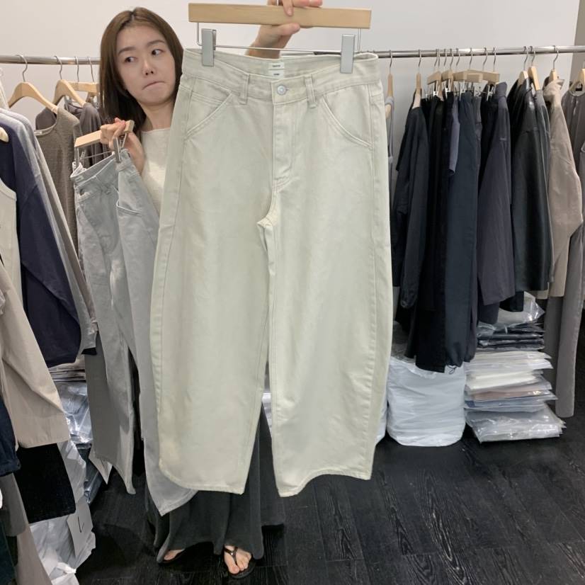 TAFFETA/MURET/ROBERTI東大門直郵26秋季新款時尚牛仔褲TAFFETA/MURET/ROBERTI牛仔褲